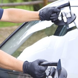 windshield repair in Agoura Hills, CA get a quote